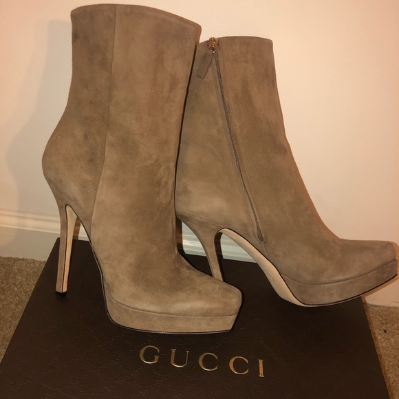 Gucci Suede Boot Heels - Picture 2 of 7